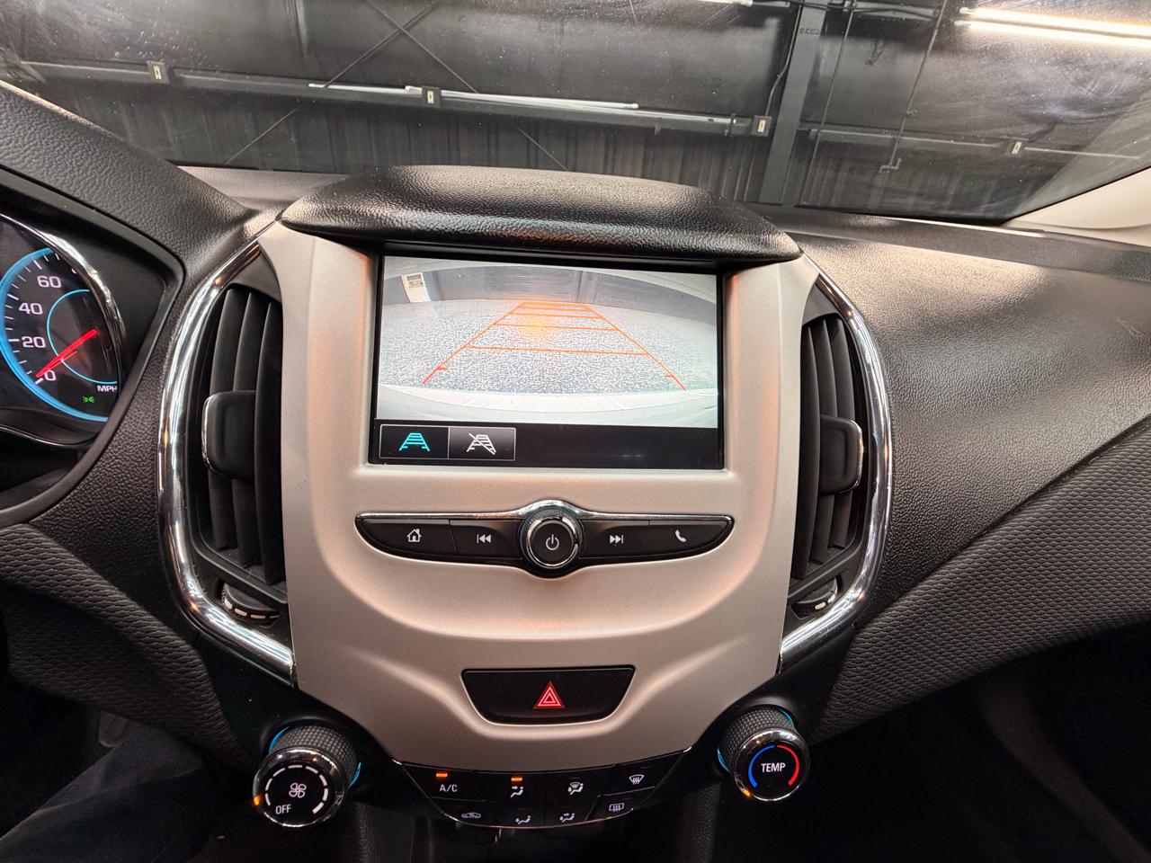 Chevrolet Cruze LS Auto 2017