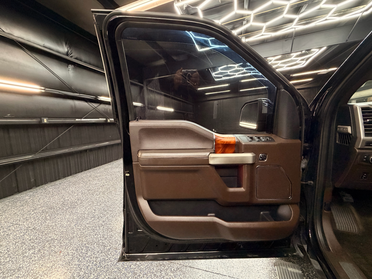 Ford F-150 King Ranch SuperCrew 6.5-ft. Bed 4WD 2017