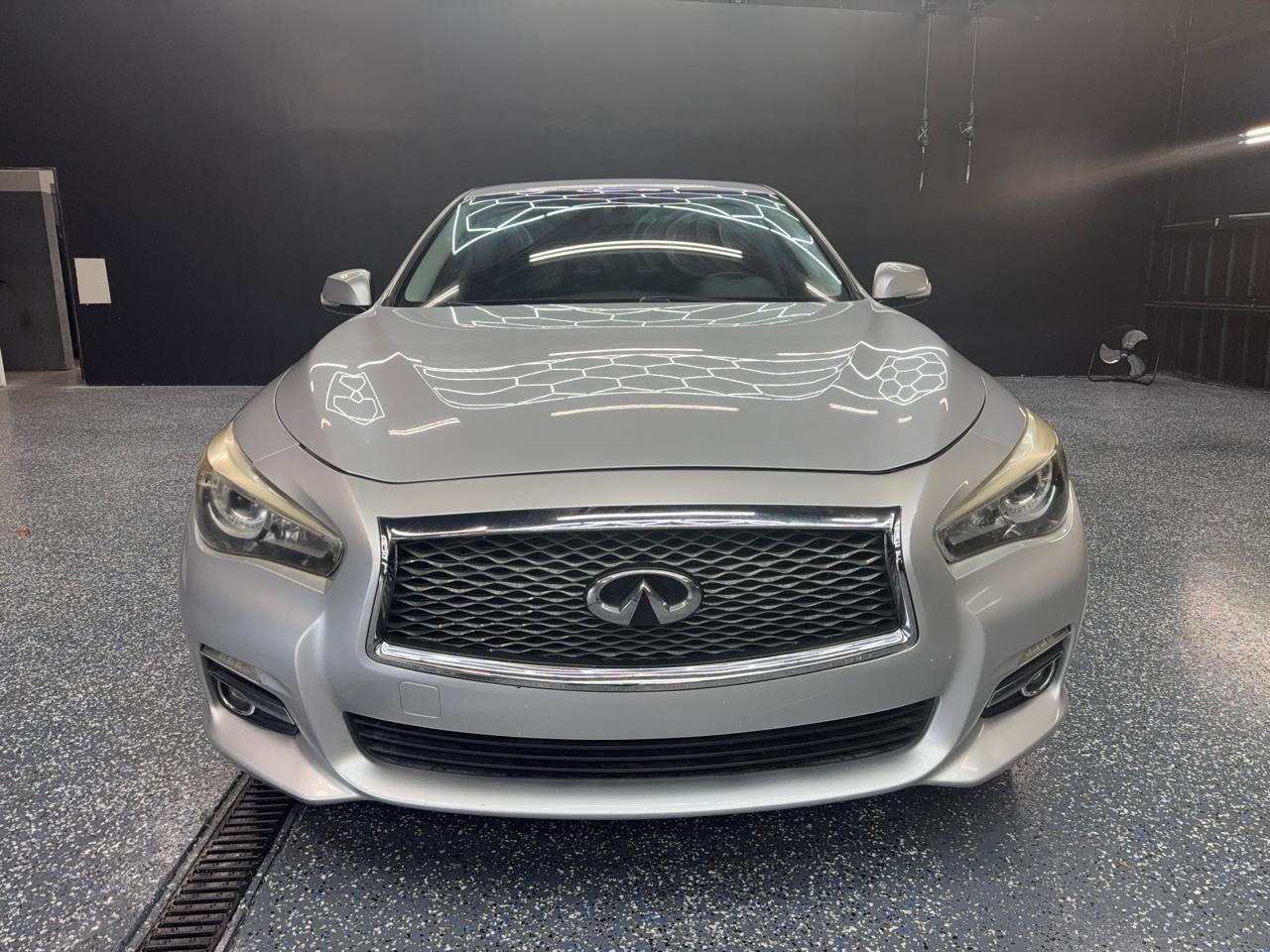Infiniti Q50 Premium 2014