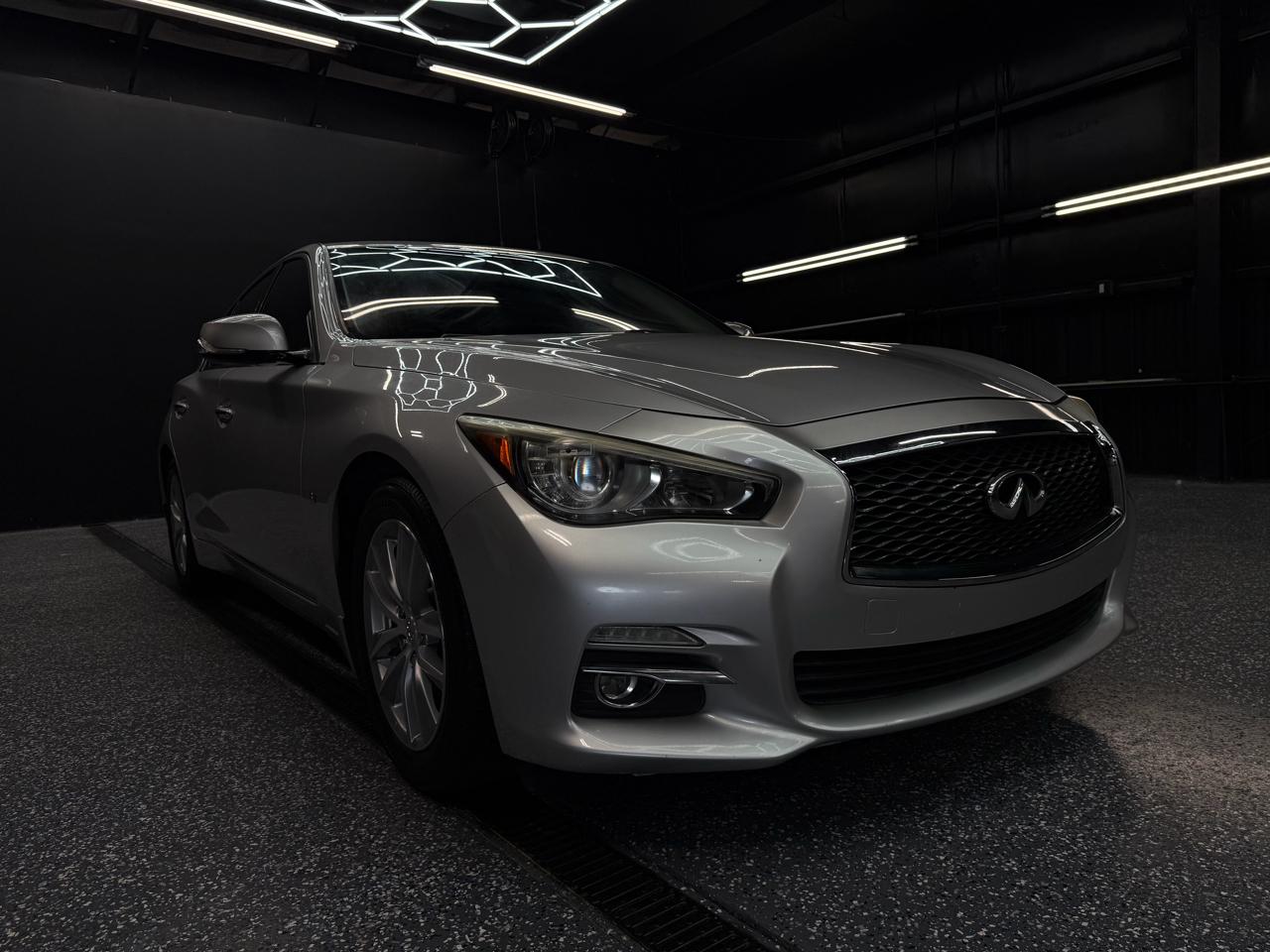 Infiniti Q50 Premium 2014