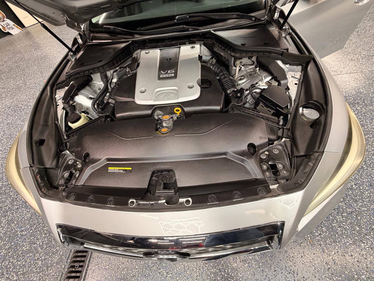 Infiniti Q50 Premium 2014