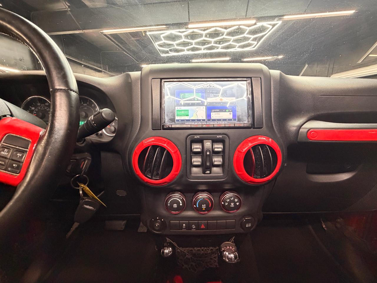 Jeep Wrangler Unlimited Sport 4WD 2013