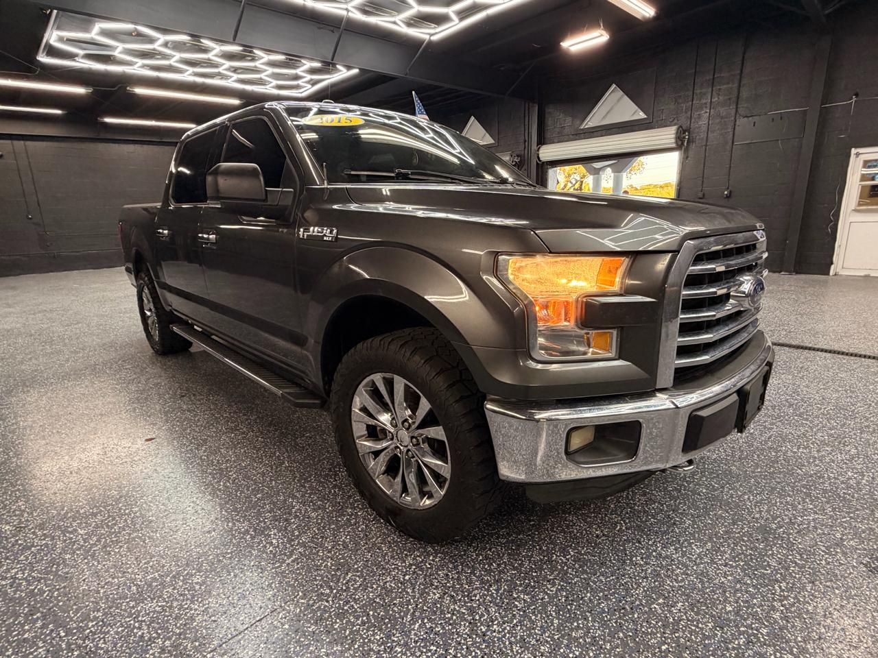 Ford F-150 XL SuperCrew 5.5-ft. Bed 4WD 2015