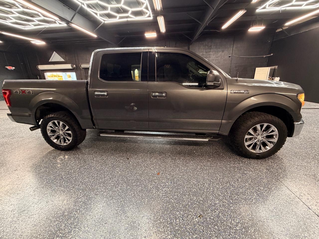 Ford F-150 XL SuperCrew 5.5-ft. Bed 4WD 2015