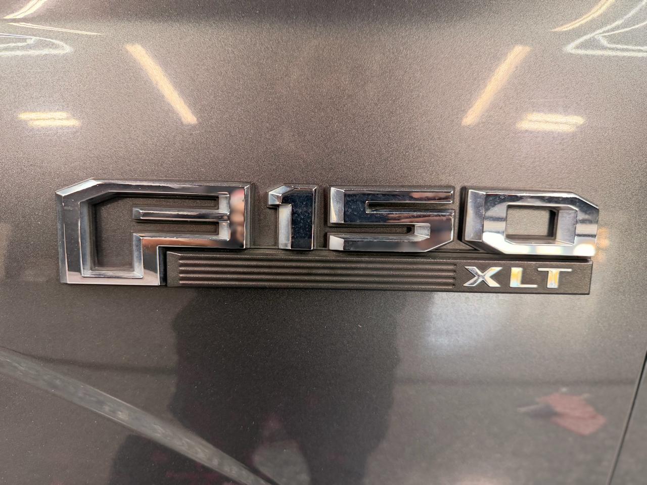 Ford F-150 XL SuperCrew 5.5-ft. Bed 4WD 2015