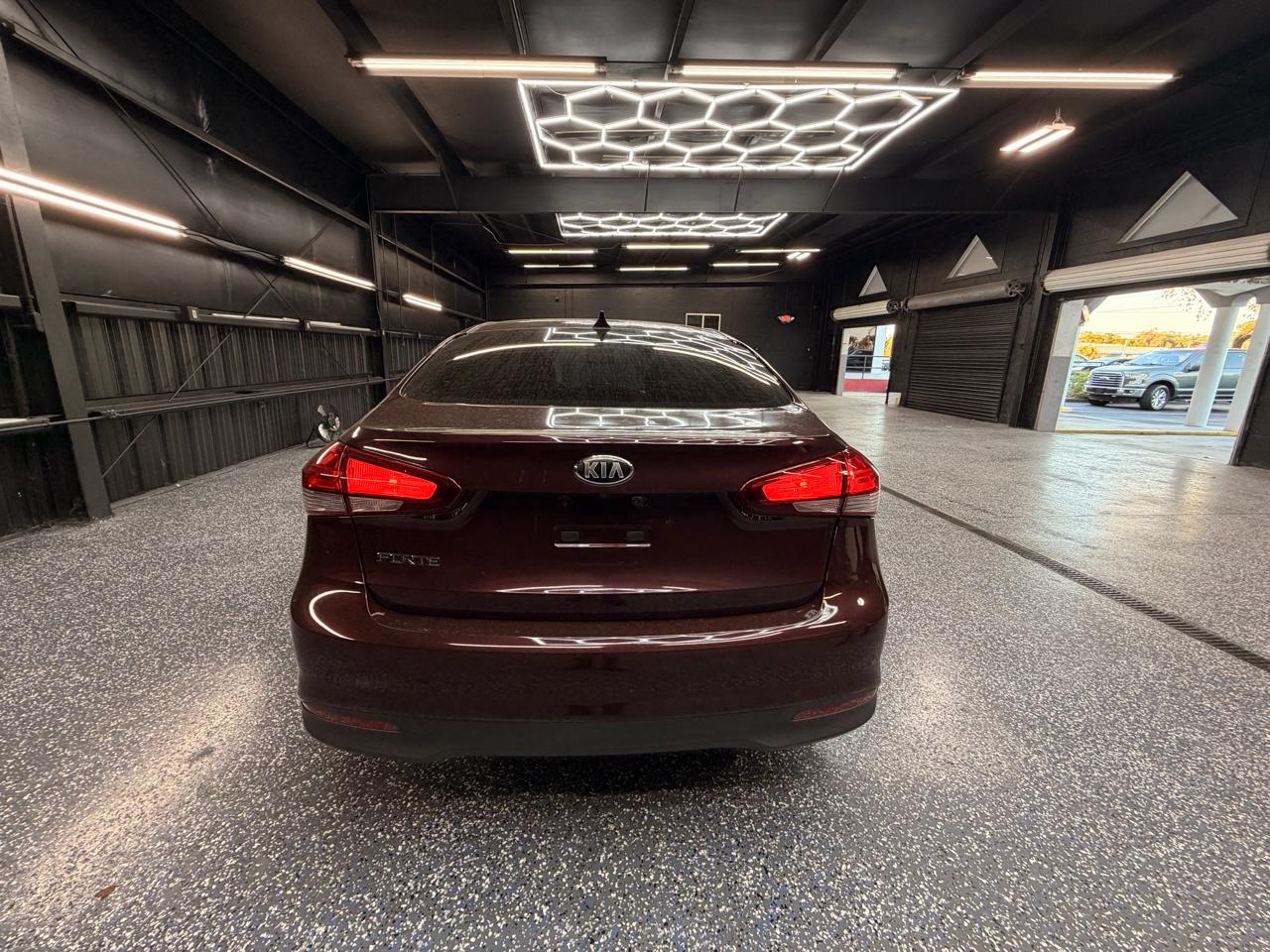 Kia Forte LX 6M 2018