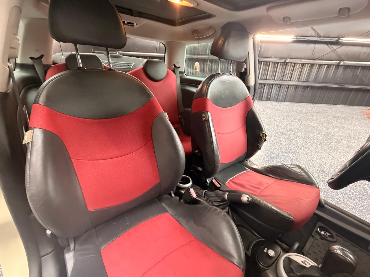 MINI Cooper Base 2005