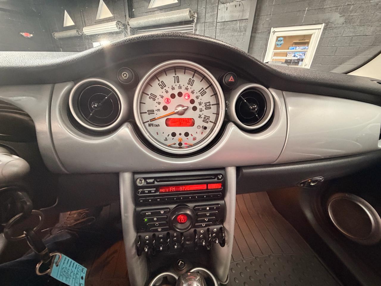 MINI Cooper Base 2005