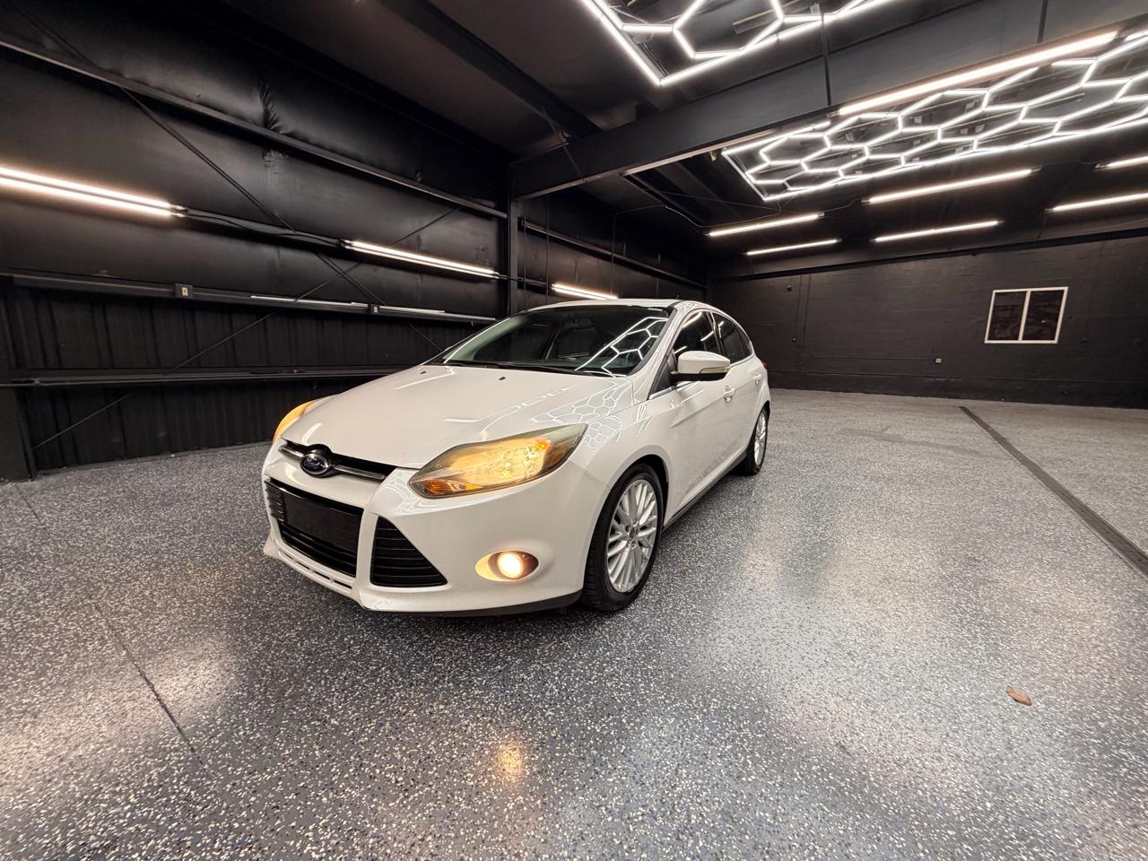 Ford Focus Titanium Hatch 2014
