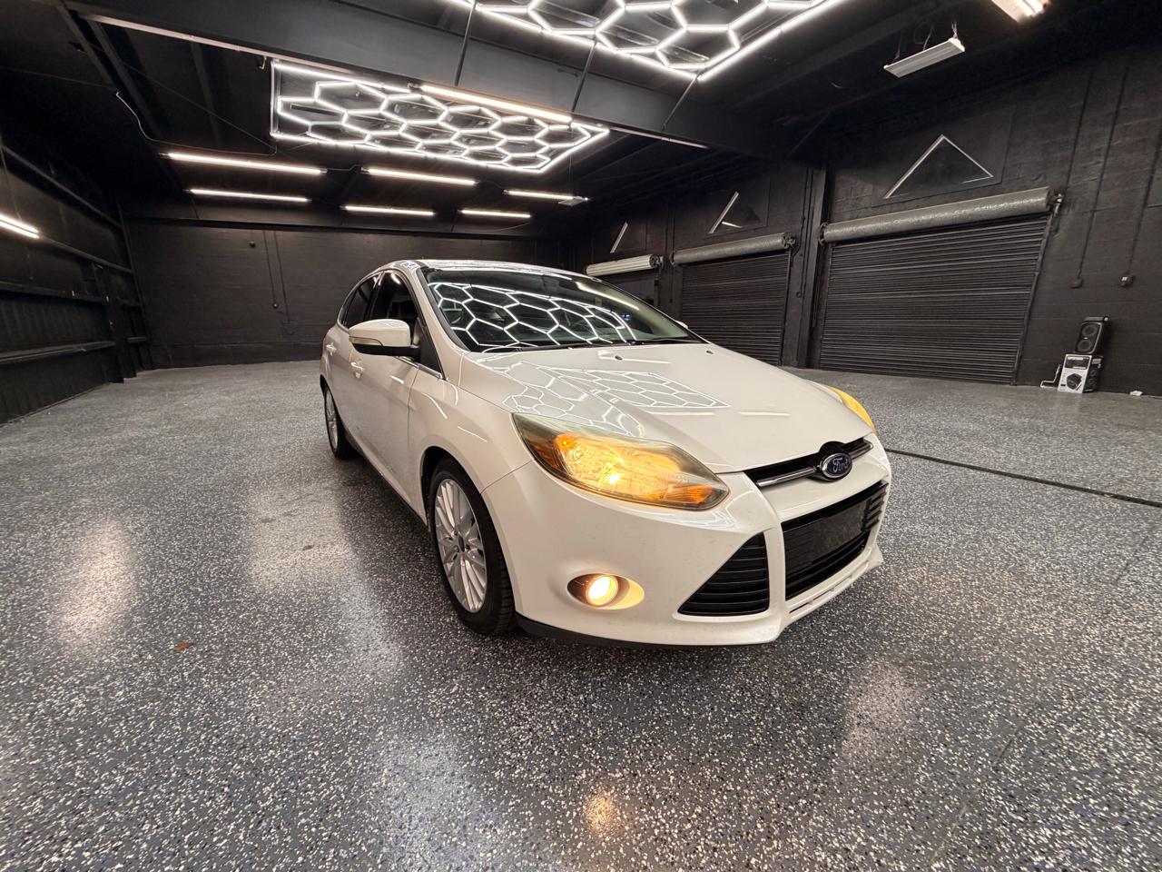 Ford Focus Titanium Hatch 2014