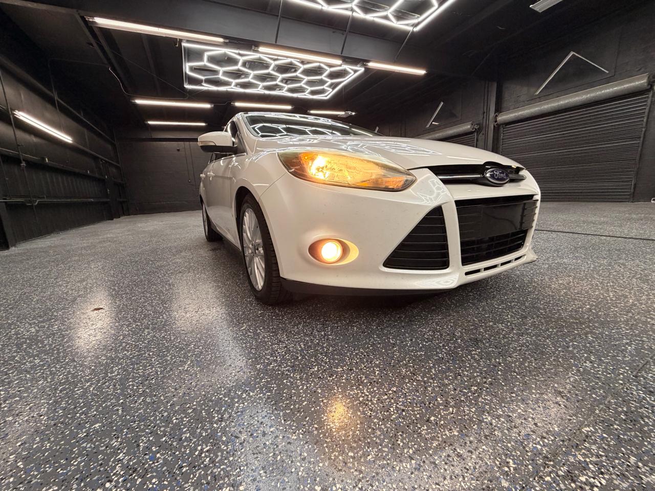 Ford Focus Titanium Hatch 2014