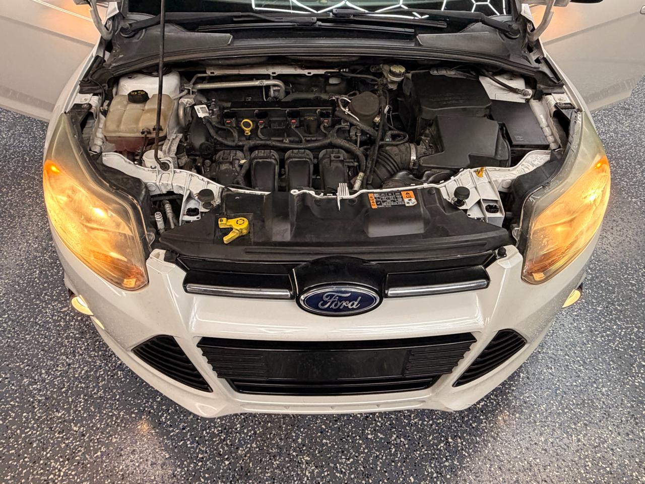 Ford Focus Titanium Hatch 2014