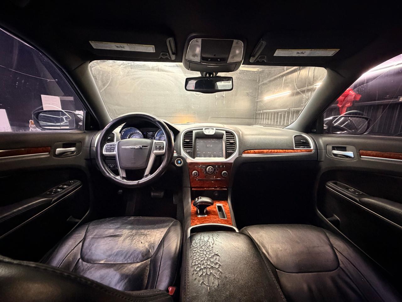 Chrysler 300 Limited RWD 2012