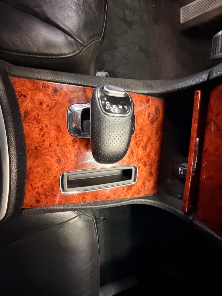 Chrysler 300 Limited RWD 2012