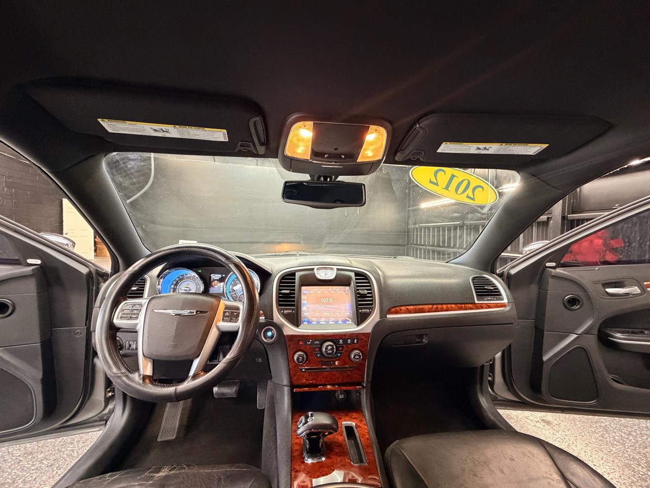 2012 Chrysler 300 Limited - Photo 24