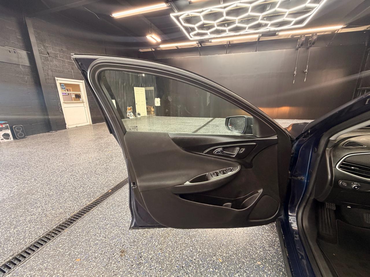 Chevrolet Malibu LS 2018