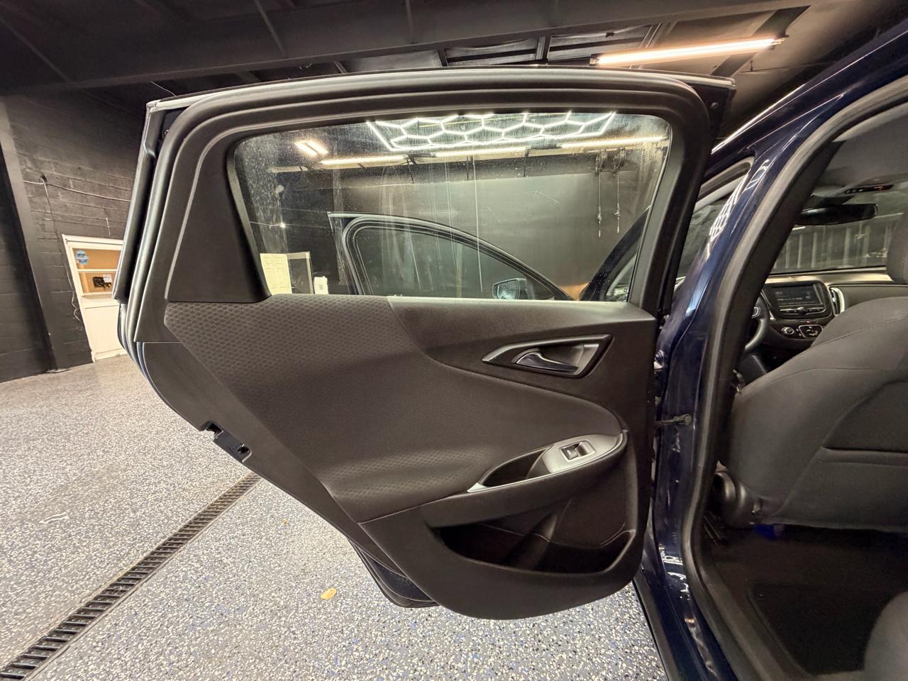 Chevrolet Malibu LS 2018