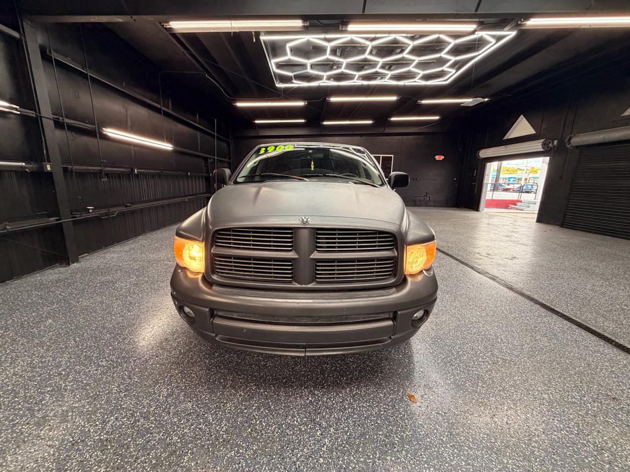 Dodge Ram 1500 Laramie Quad Cab Long Bed 2WD 2005