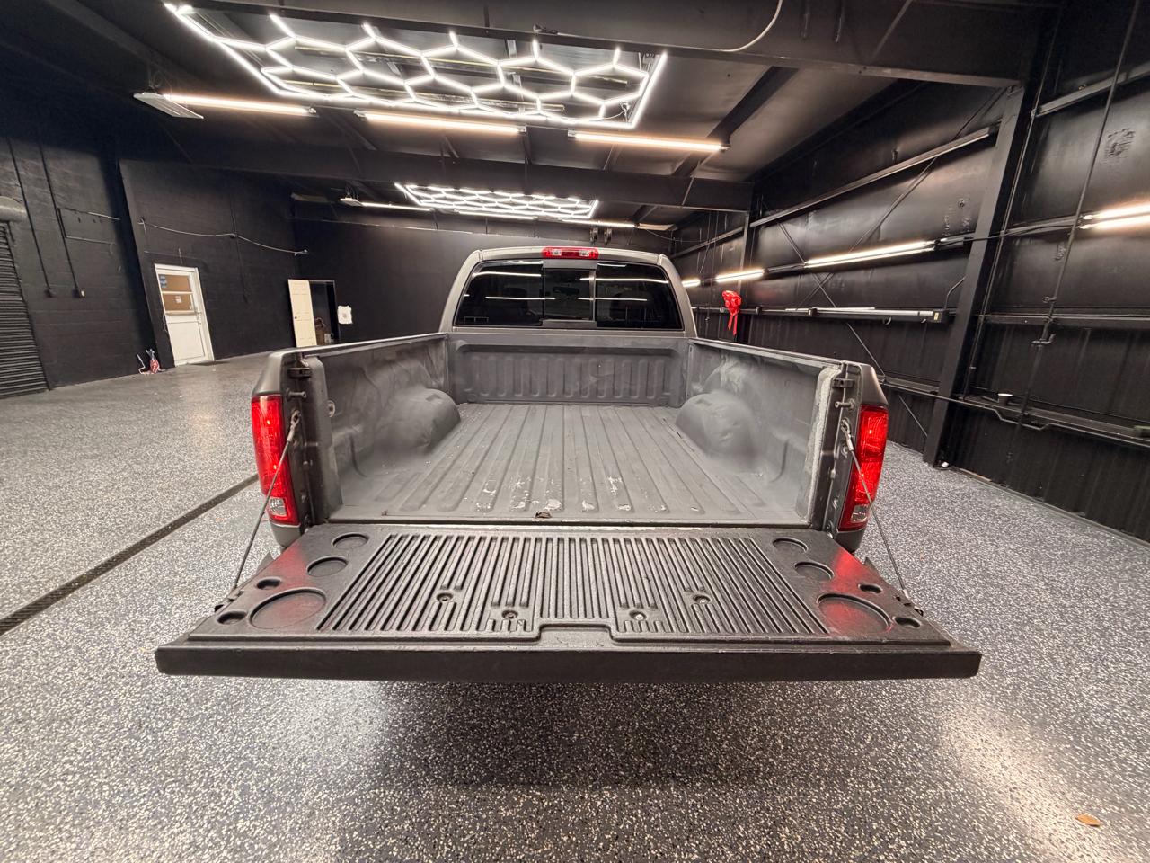 Dodge Ram 1500 Laramie Quad Cab Long Bed 2WD 2005