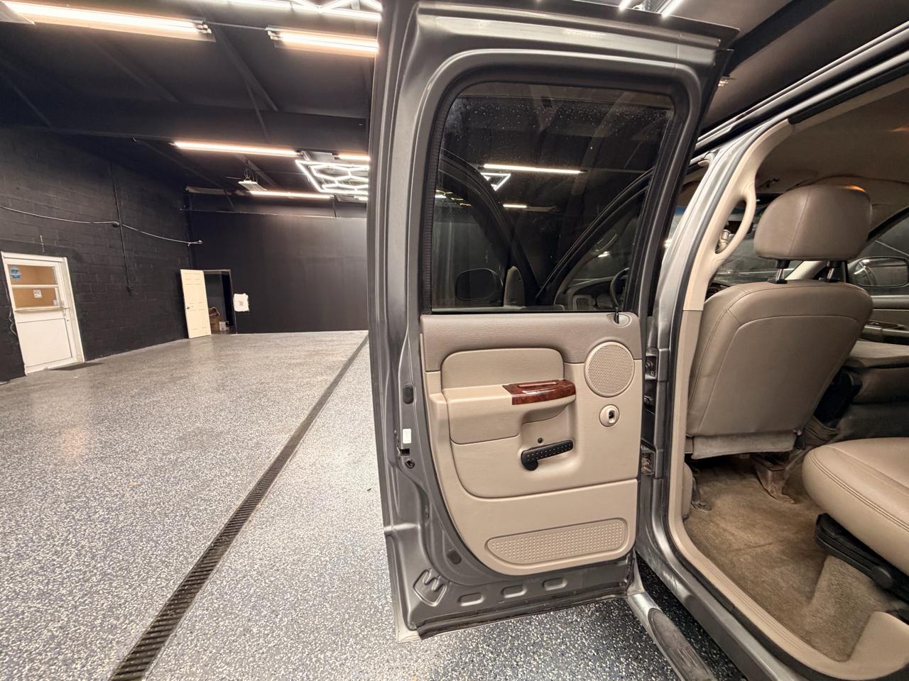 Dodge Ram 1500 Laramie Quad Cab Long Bed 2WD 2005