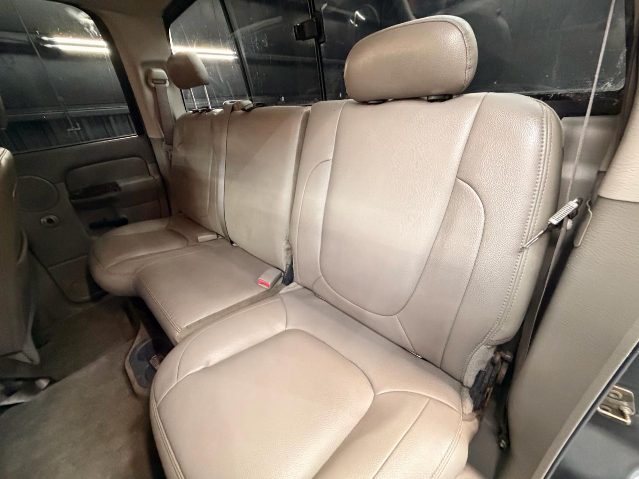 Dodge Ram 1500 Laramie Quad Cab Long Bed 2WD 2005