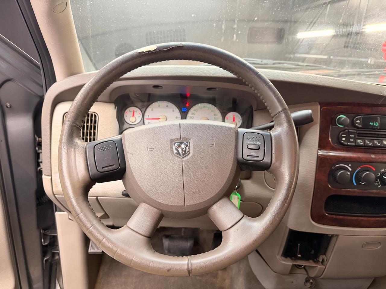 Dodge Ram 1500 Laramie Quad Cab Long Bed 2WD 2005