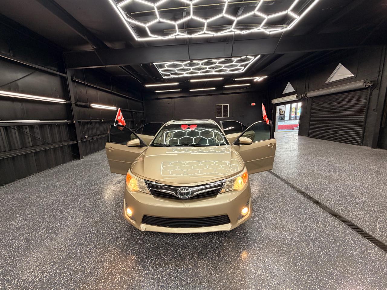Toyota Camry L 2012