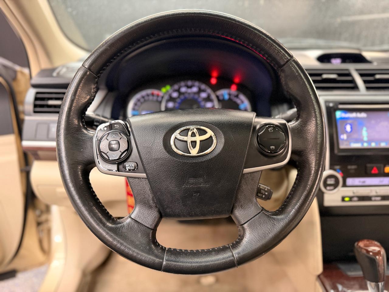 Toyota Camry L 2012