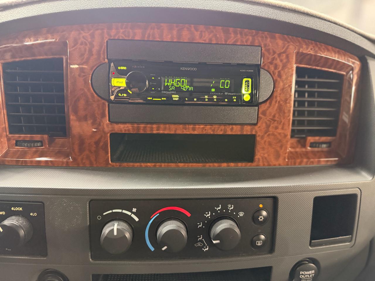 Dodge Ram 1500 TRX4 Off Road Quad Cab 4WD 2006