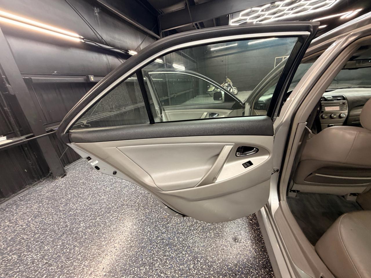 Toyota Camry XLE V6 2007