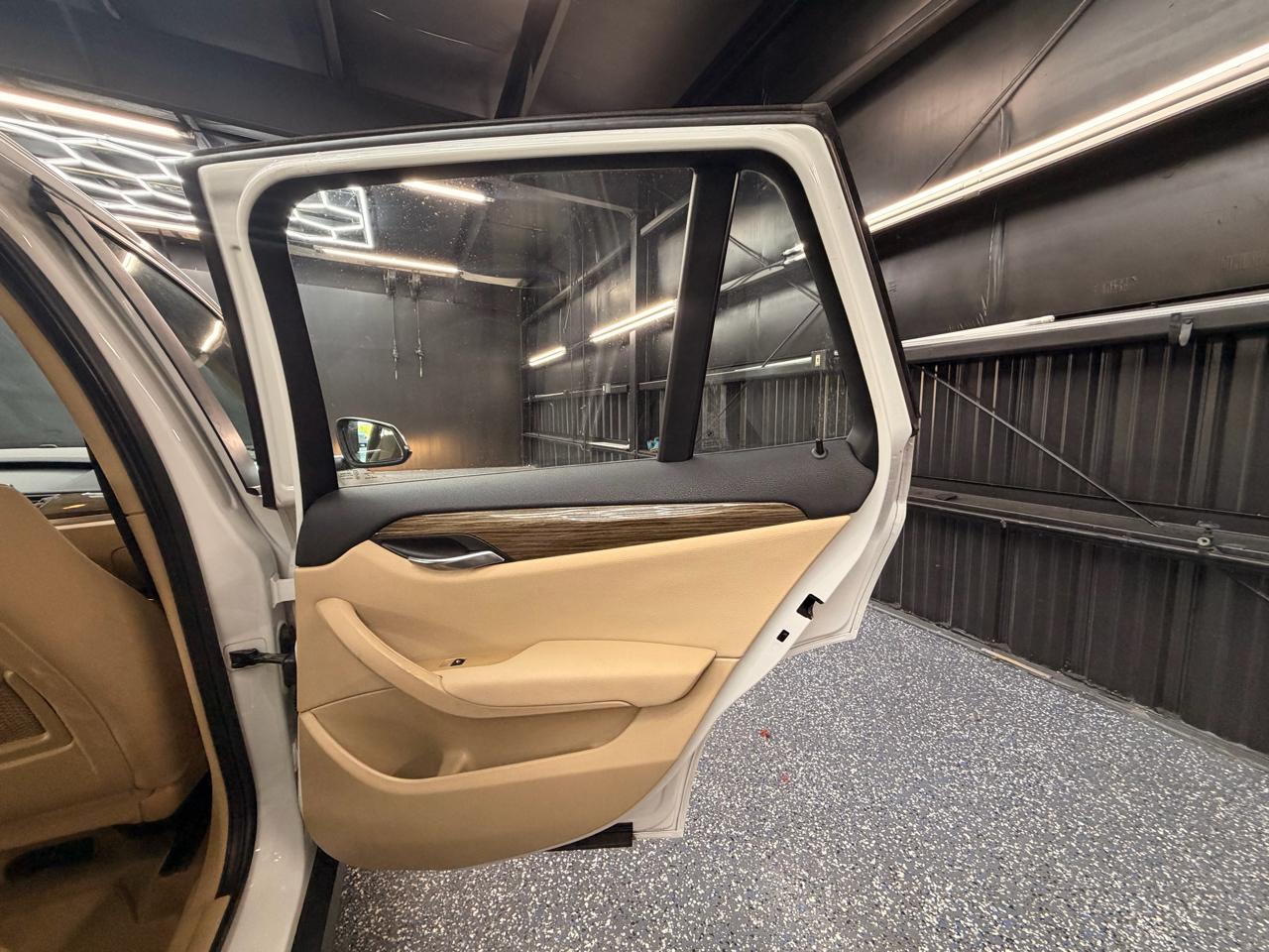 BMW X1 sDrive28i 2015