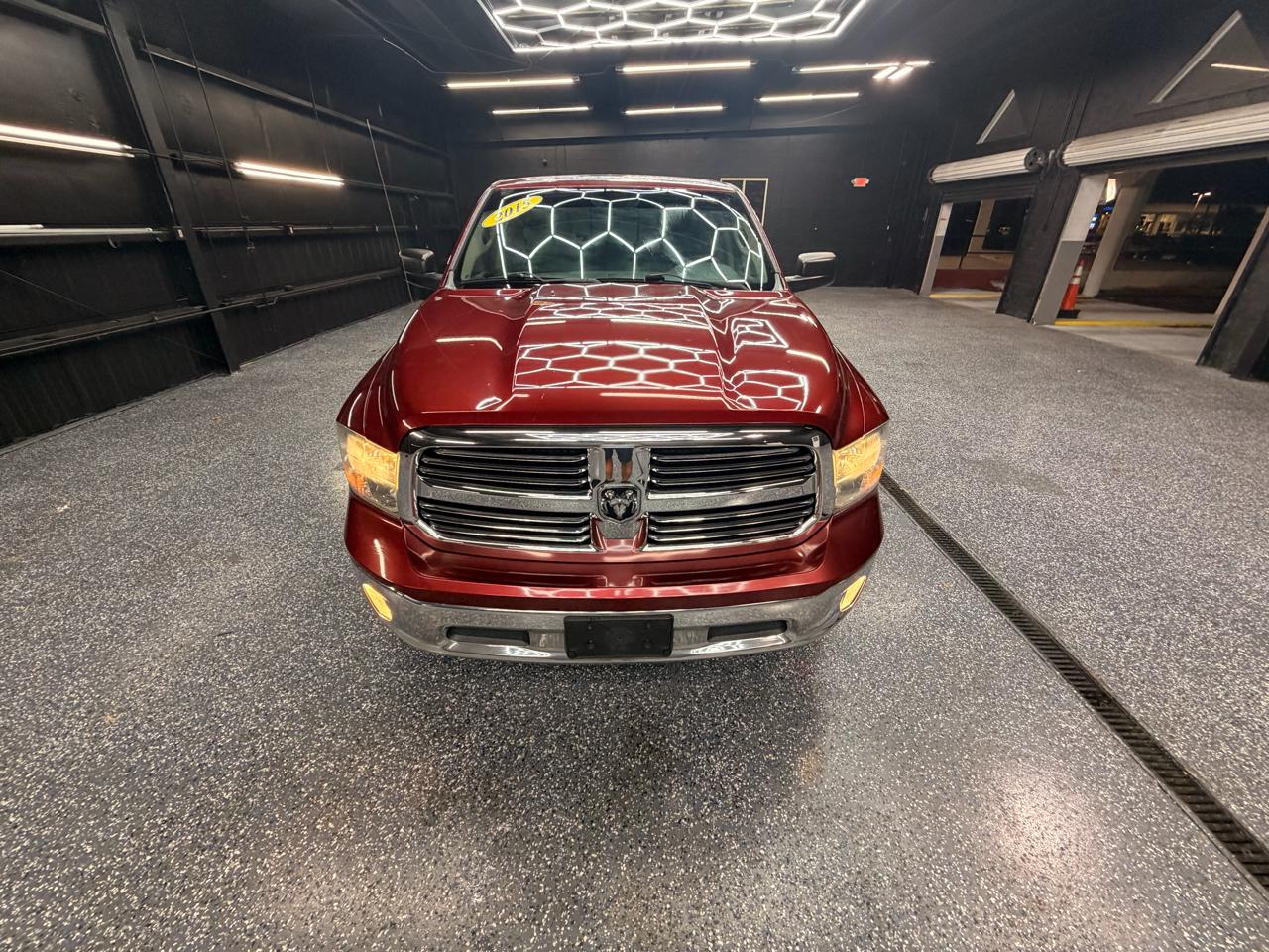 RAM 1500 SLT Quad Cab 2WD 2015