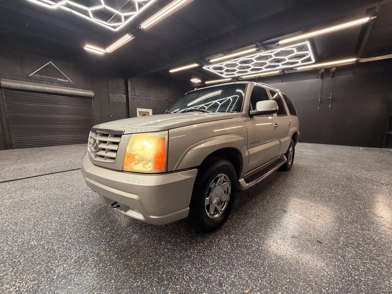 Cadillac Escalade AWD 2004