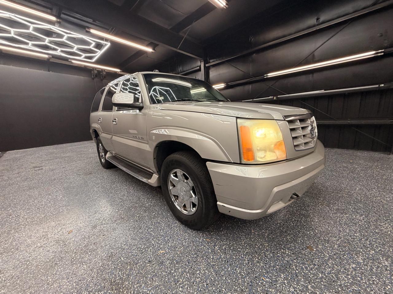 Cadillac Escalade AWD 2004