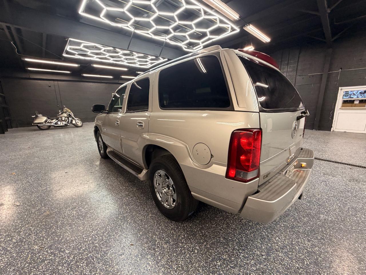 Cadillac Escalade AWD 2004