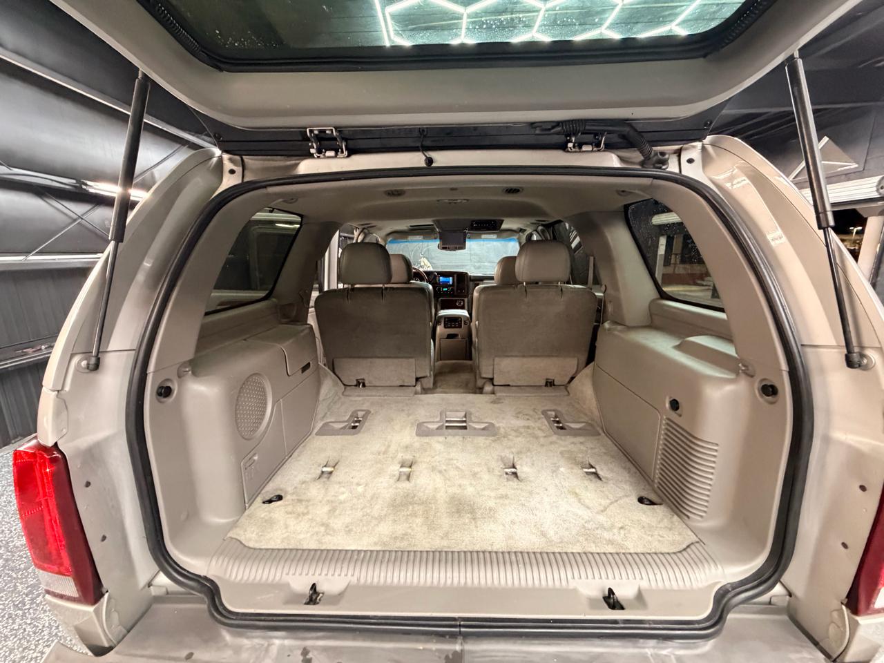 Cadillac Escalade AWD 2004