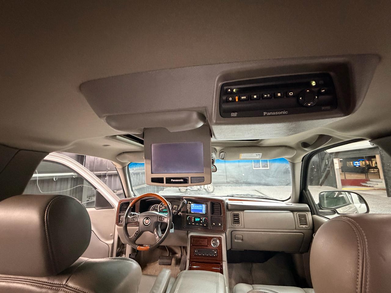 Cadillac Escalade AWD 2004