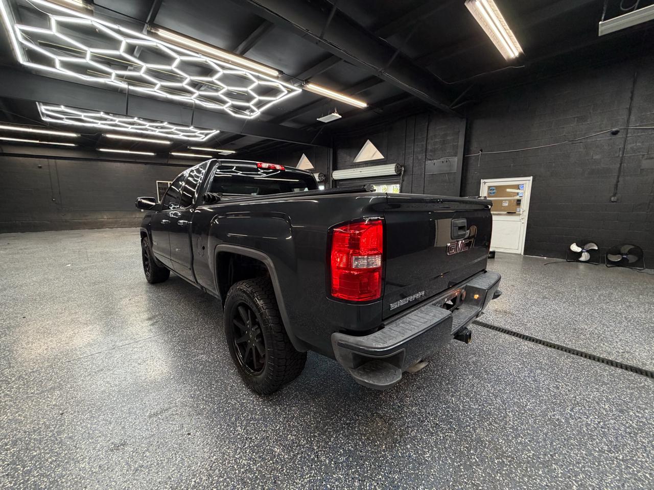 GMC Sierra 1500 Base Double Cab 2WD 2018