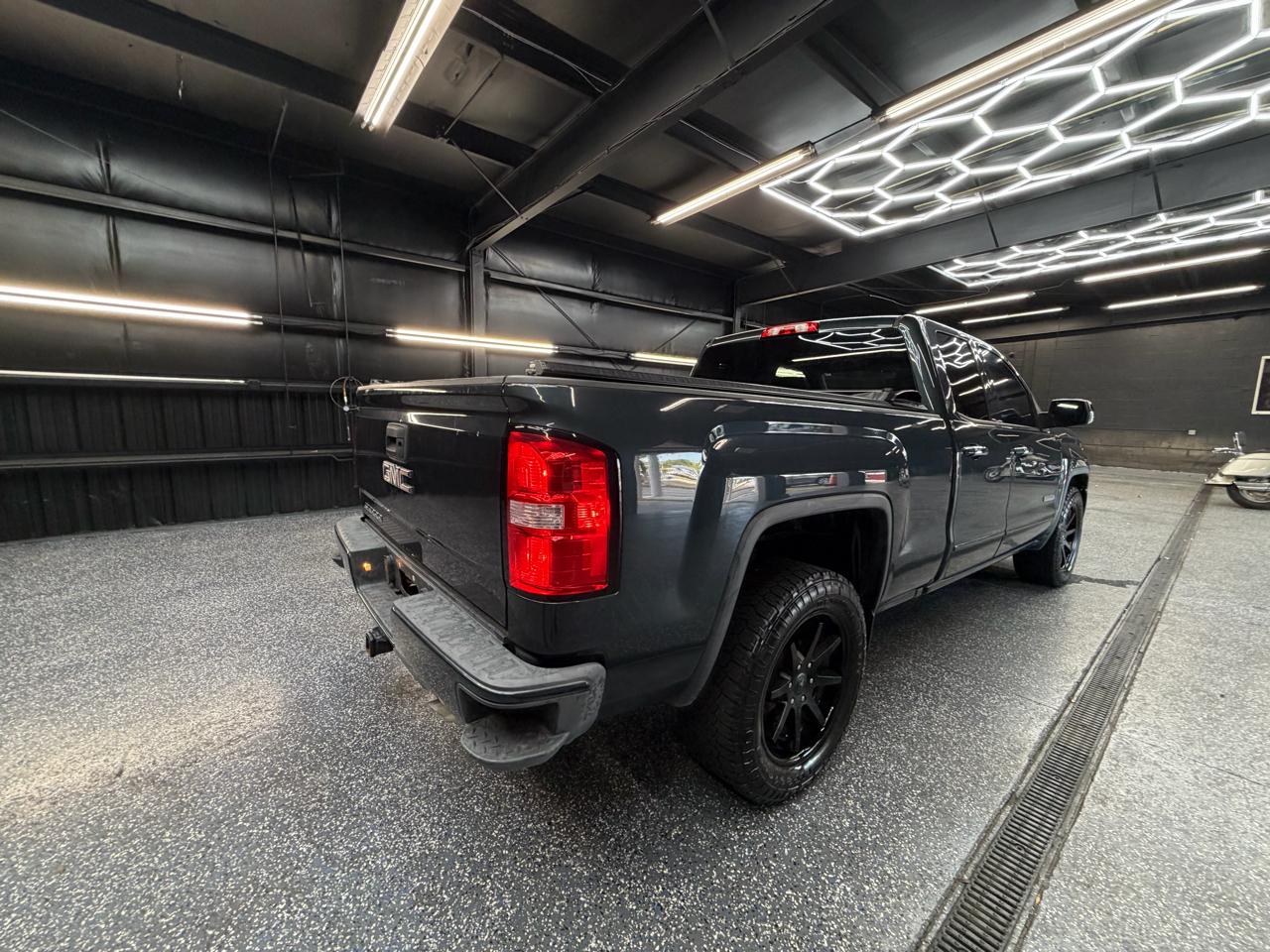 GMC Sierra 1500 Base Double Cab 2WD 2018