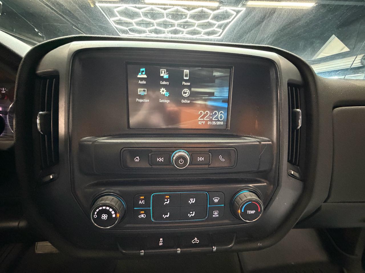 GMC Sierra 1500 Base Double Cab 2WD 2018