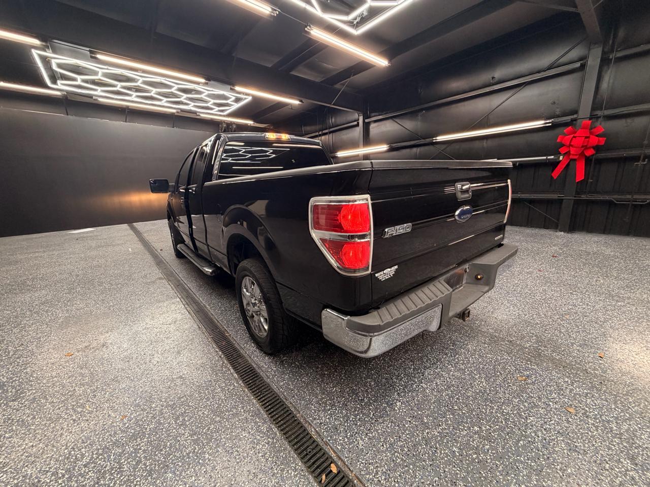 Ford F-150 STX SuperCab 6.5-ft. Bed 2WD 2011