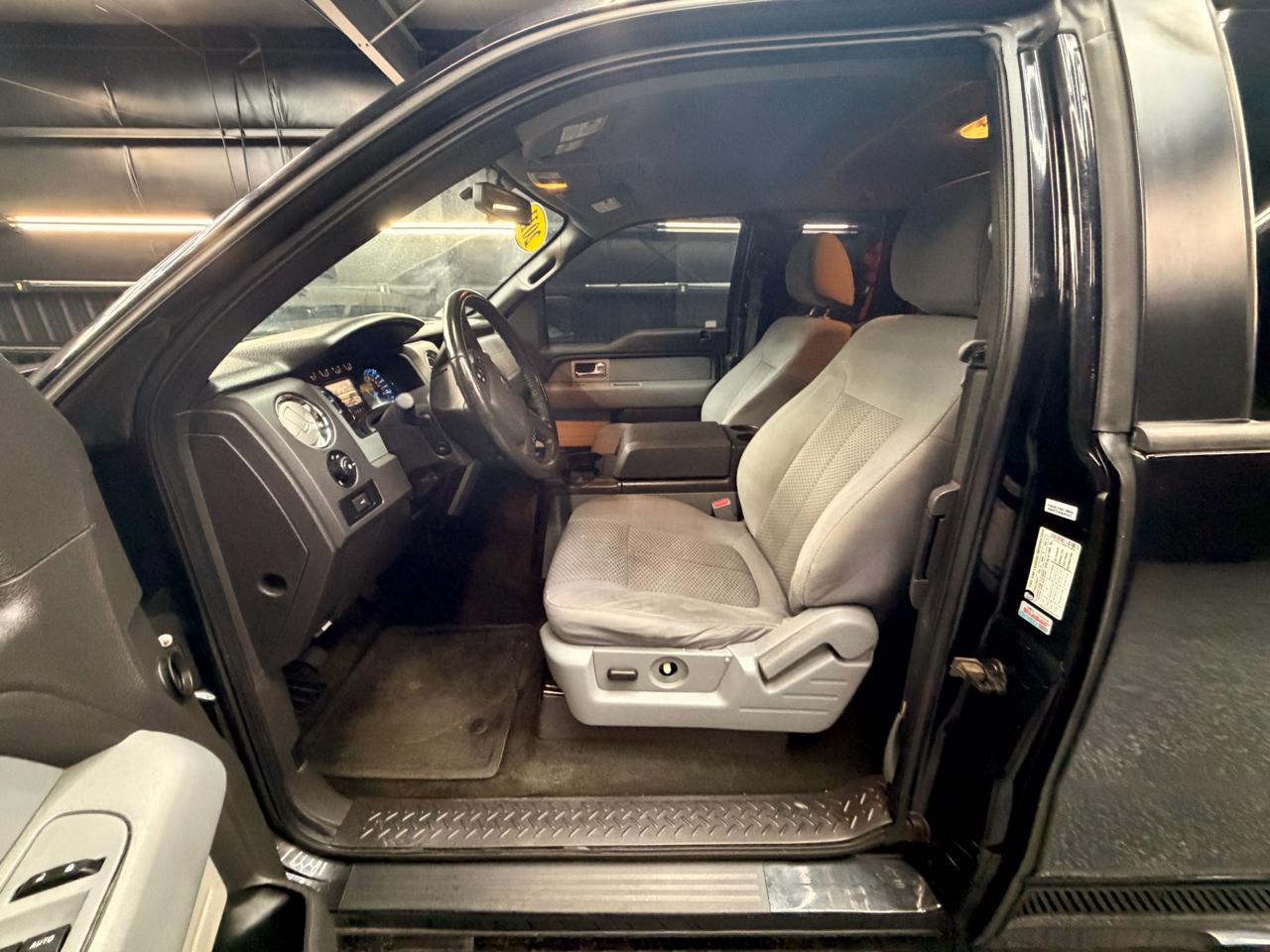 Ford F-150 STX SuperCab 6.5-ft. Bed 2WD 2011