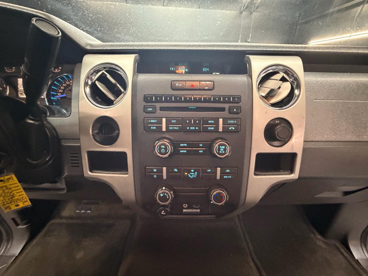 Ford F-150 STX SuperCab 6.5-ft. Bed 2WD 2011