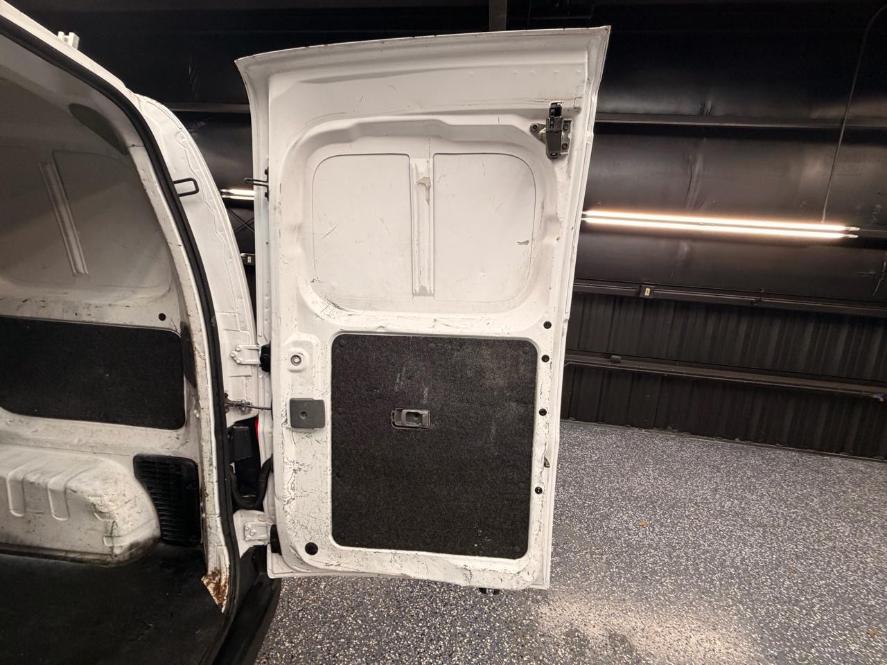 Nissan NV200 SV 2018