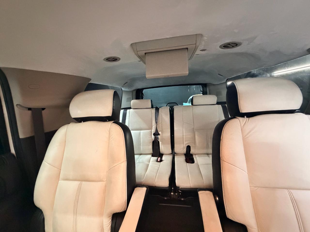 GMC Yukon Denali XL 4WD 2011