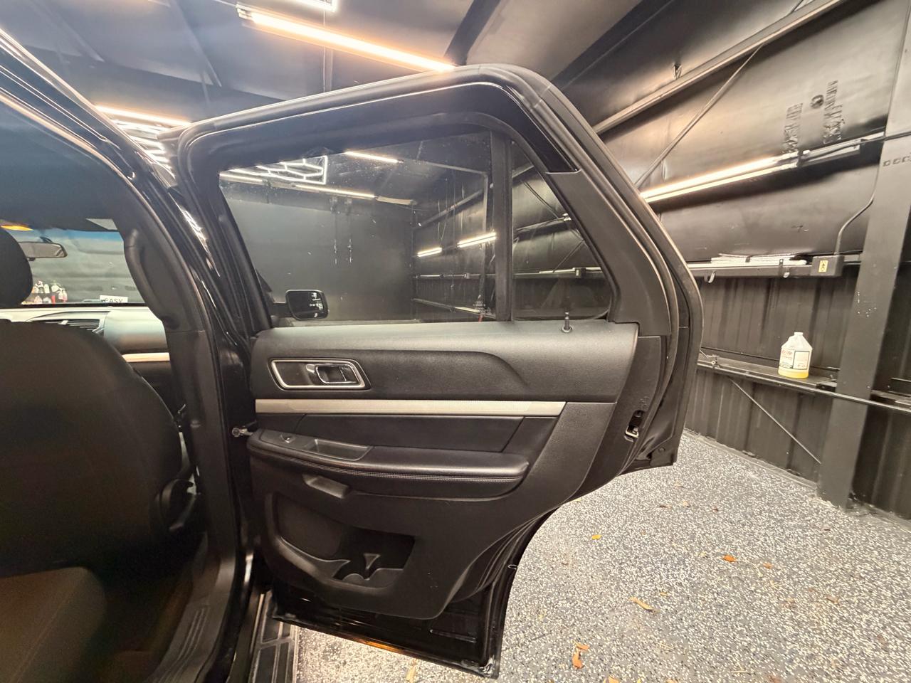 Ford Explorer XLT FWD 2017