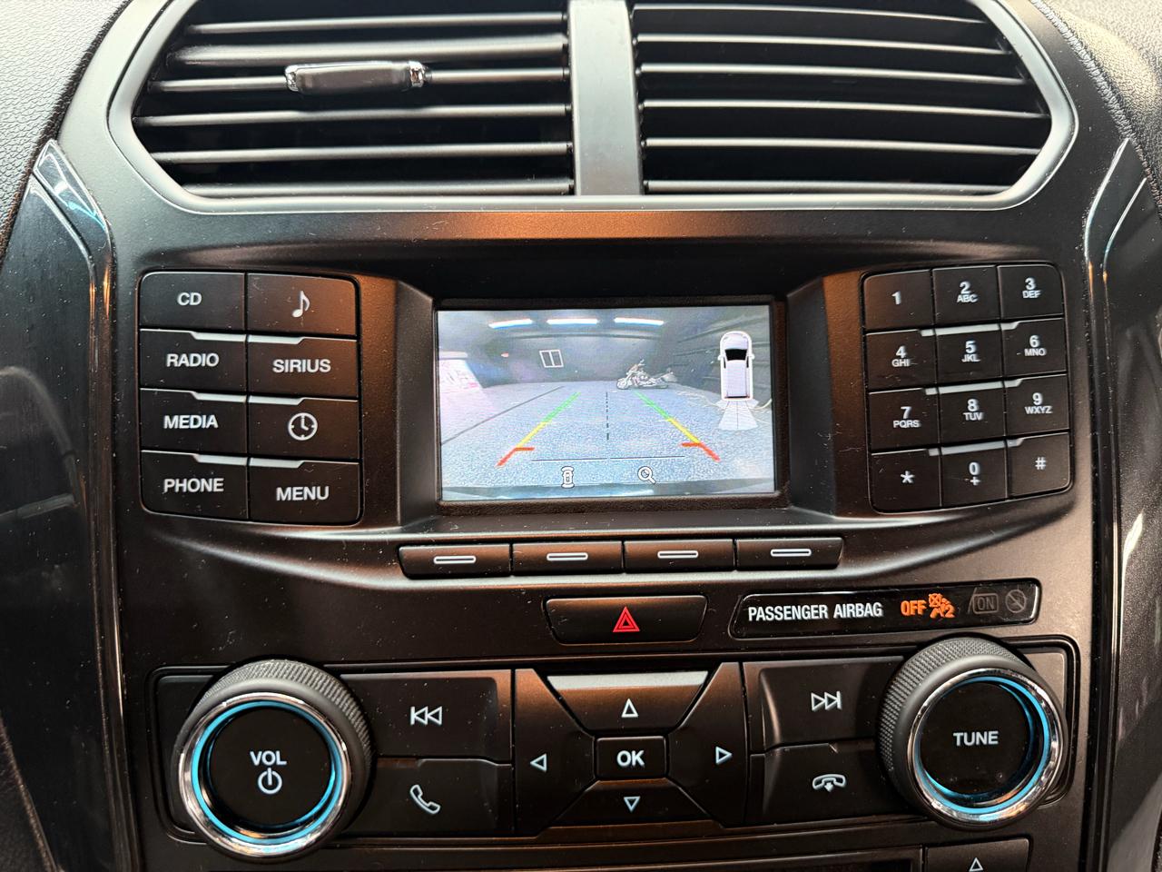 Ford Explorer XLT FWD 2017