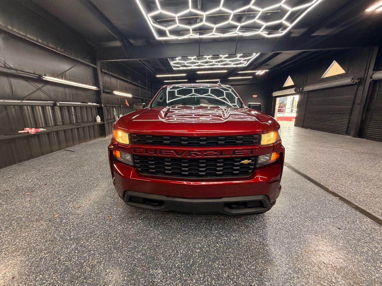 Chevrolet Silverado 1500 Custom Crew Cab Short Box 4WD 2021
