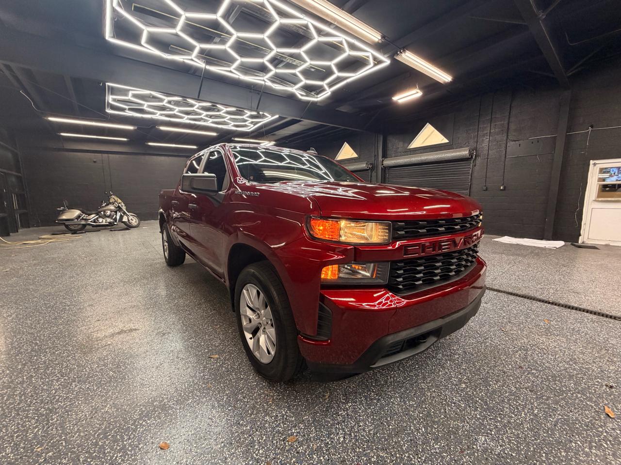 Chevrolet Silverado 1500 Custom Crew Cab Short Box 4WD 2021