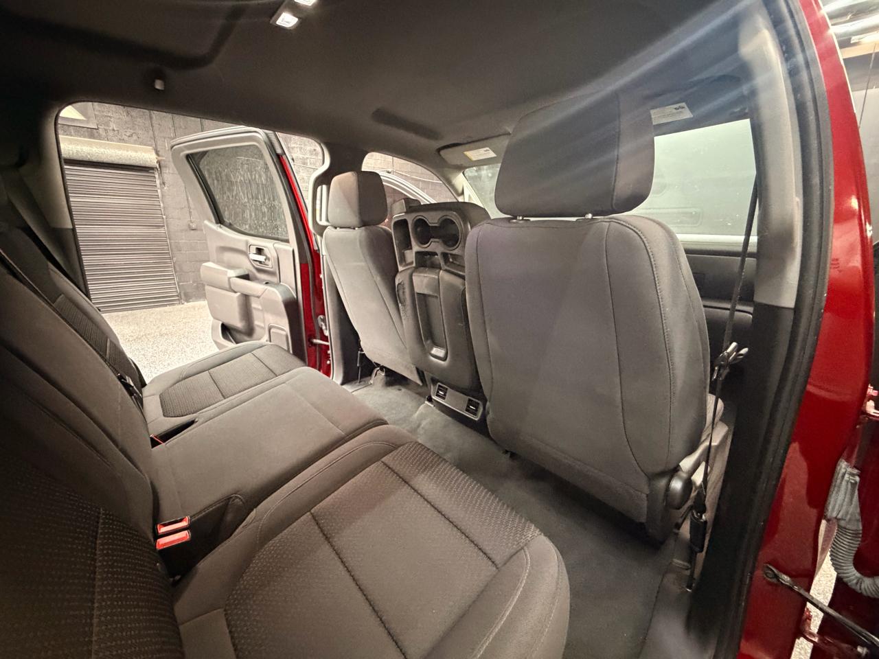 Chevrolet Silverado 1500 Custom Crew Cab Short Box 4WD 2021